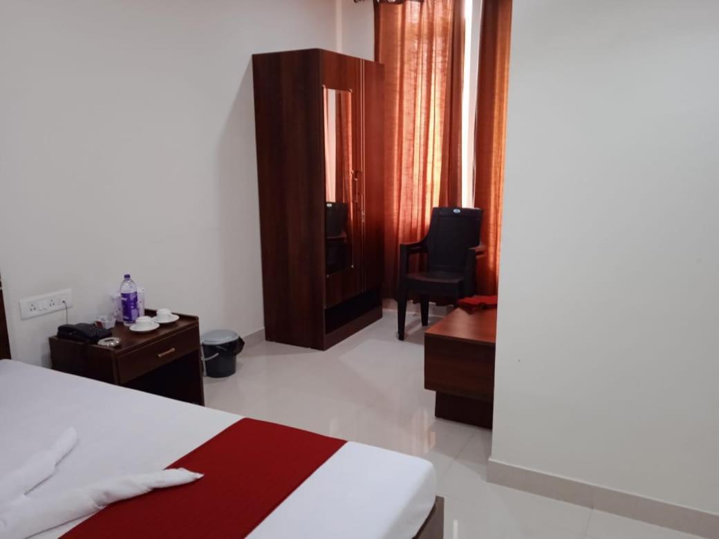 Hotel Haren Grand Guwahati Ngoại thất bức ảnh