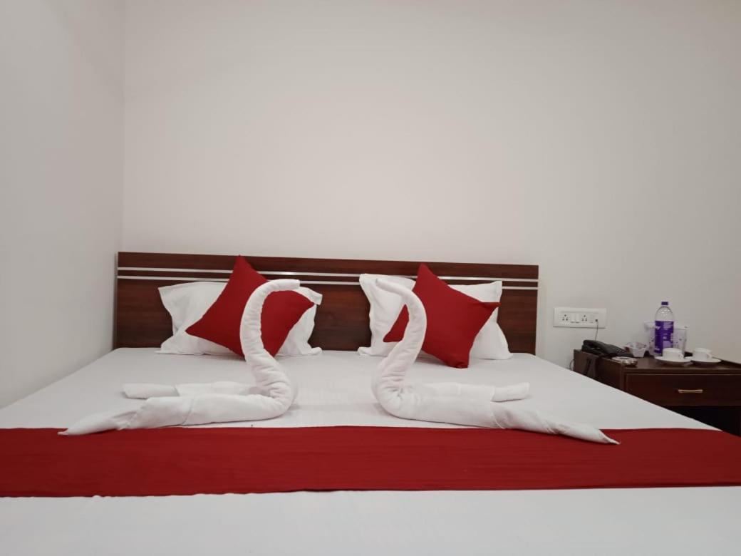 Hotel Haren Grand Guwahati Ngoại thất bức ảnh